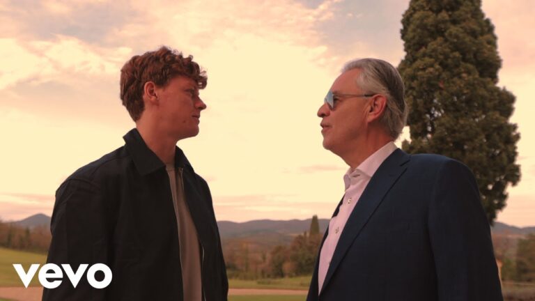 Scanzi rosica come un’ostrica! Sul tennis, sulle publicità e anche sul duetto con Bocelli: ma un  pò d’invidia, no?