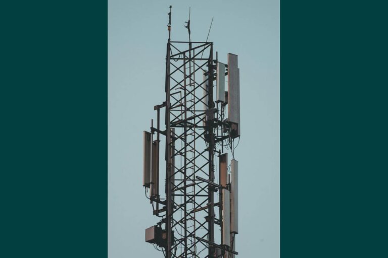 Arezzo aggiorna il piano per gli impianti di telefonia mobile: presentazione pubblica giovedì 10 luglio