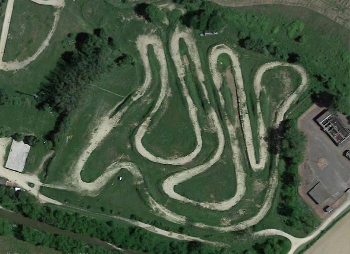 Ponte alla Chiassa, nessuna proposta idonea per il rilancio dell’area sportiva comunale
