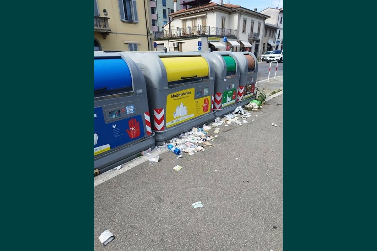 Via Marco Perennio-Gratta e vinci