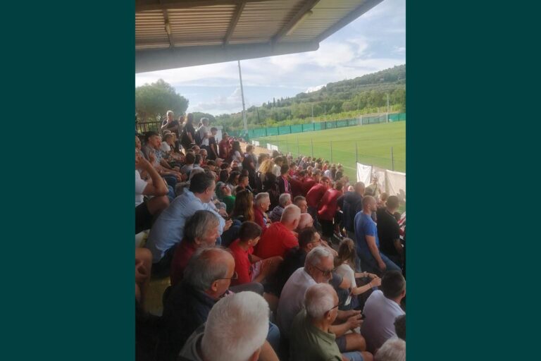 A Rigutino è già amore: in mille per l’Arezzo!