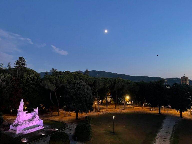 Il cielo sopra Arezzo: lo sguardo aereo di Veronica Rogialli