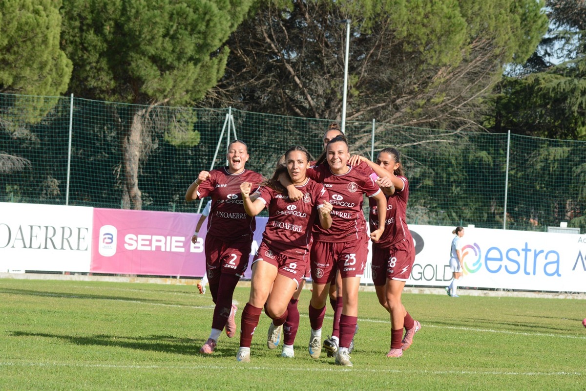 ACF Arezzo-esulta
