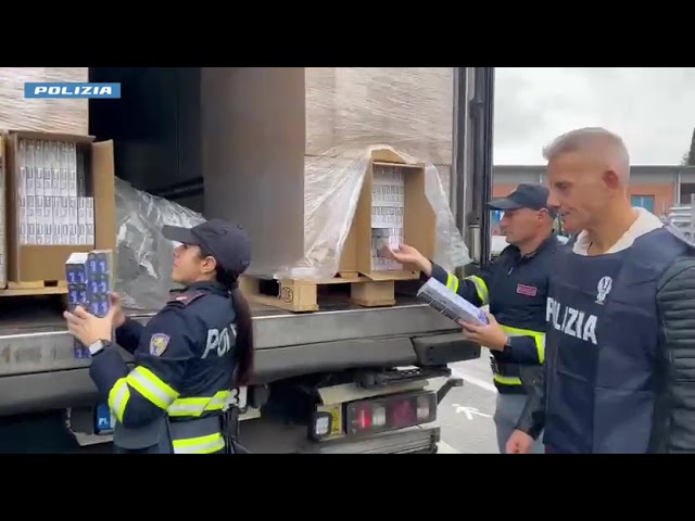 Polstrada di Arezzo sventa un maxi contrabbando: sequestrati 62 quintali di sigarette, arrestati due uomini