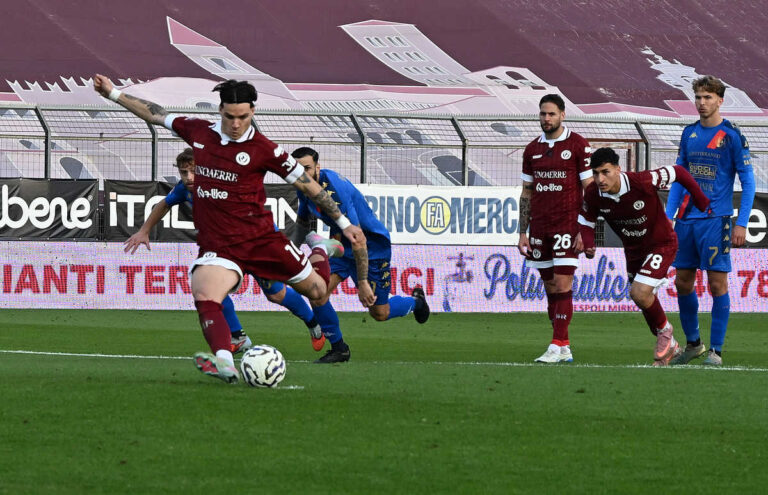 Arezzo, tre punti d’oro: Sambenedettese kappaò 1-0