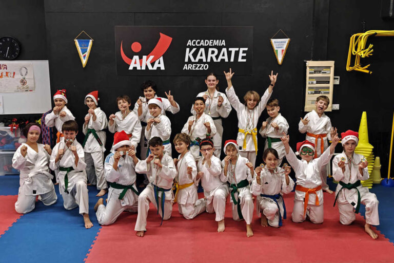 AKA – Accademia Karate Arezzo trionfa al Trofeo Toscana Giovanissimi