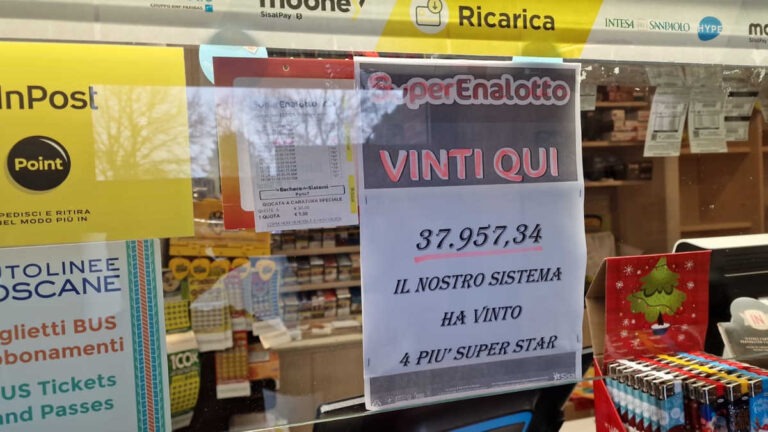 Colpo di fortuna alla Tabaccheria Paris di viale Dante: centrato un 4+1 al Superenalotto