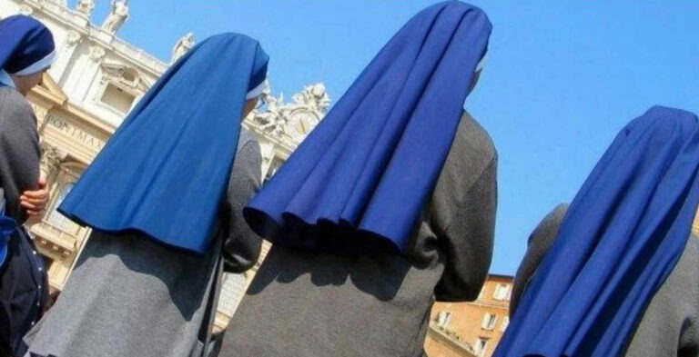 Via il Mondo dalla Guerra !
