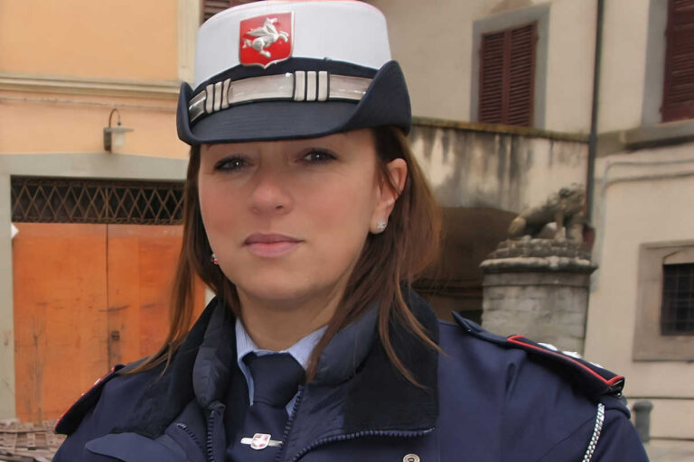 Monte San Savino, cambio al vertice della Polizia Locale: l’ex comandante si affida a un legale