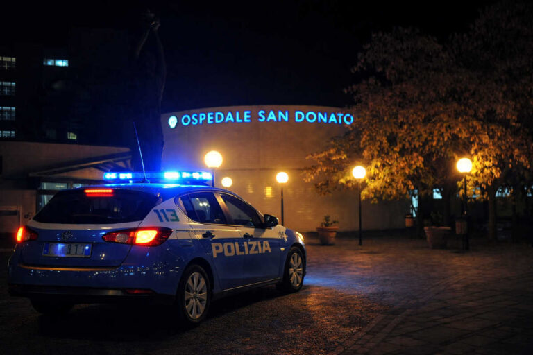 Provvidenziale intervento della Polizia di Stato: salvato un giovane con intenti suicidi