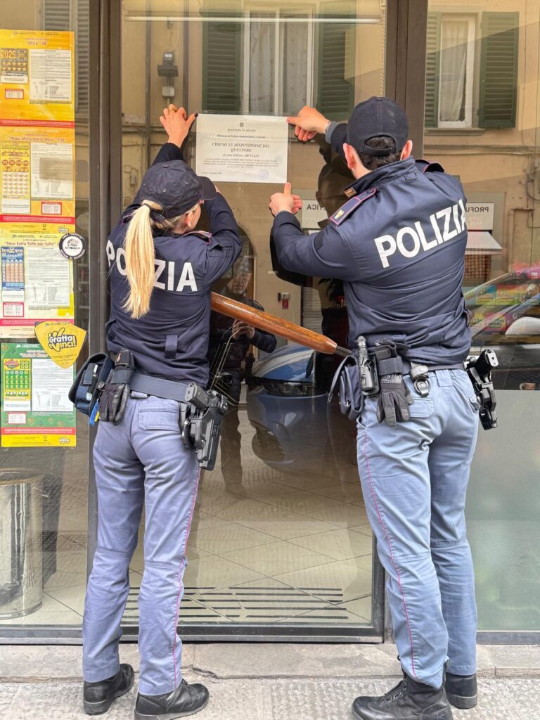 Chiuso per 15 giorni un bar nel centro storico di San Giovanni Valdarno provvedimento del Questore di Arezzo
