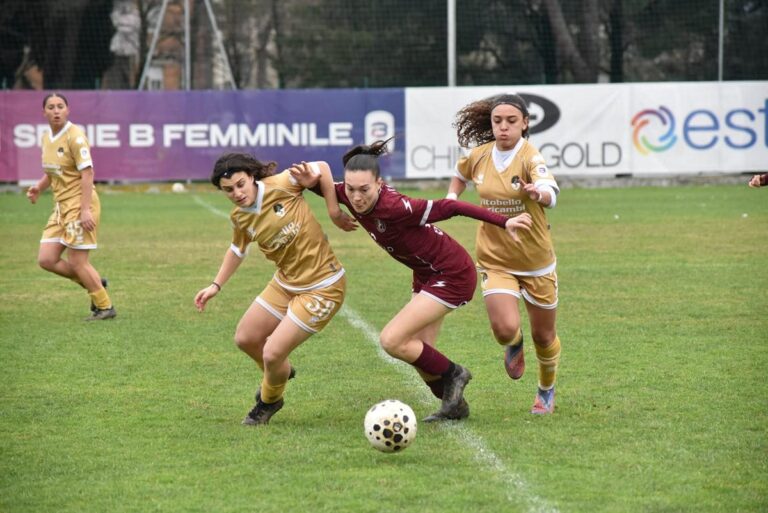 ACF Arezzo, il gol di Tuteri non basta: al Bruno Nespoli passa il Cesena