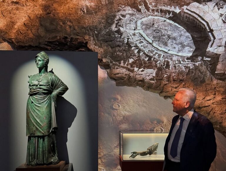 Giani al Museo Archeologico di Arezzo: “La Minerva simbolo di identità e appartenenza”