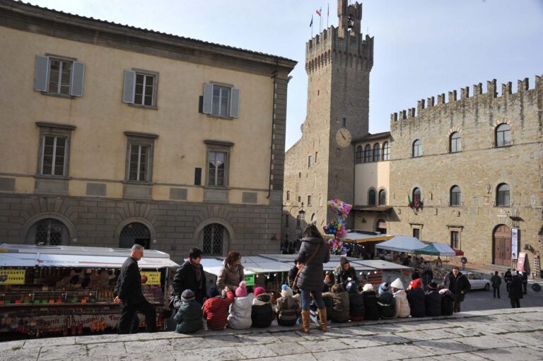 Arezzo, Fiera della Madonna del Conforto: ordinanza per decoro e sicurezza
