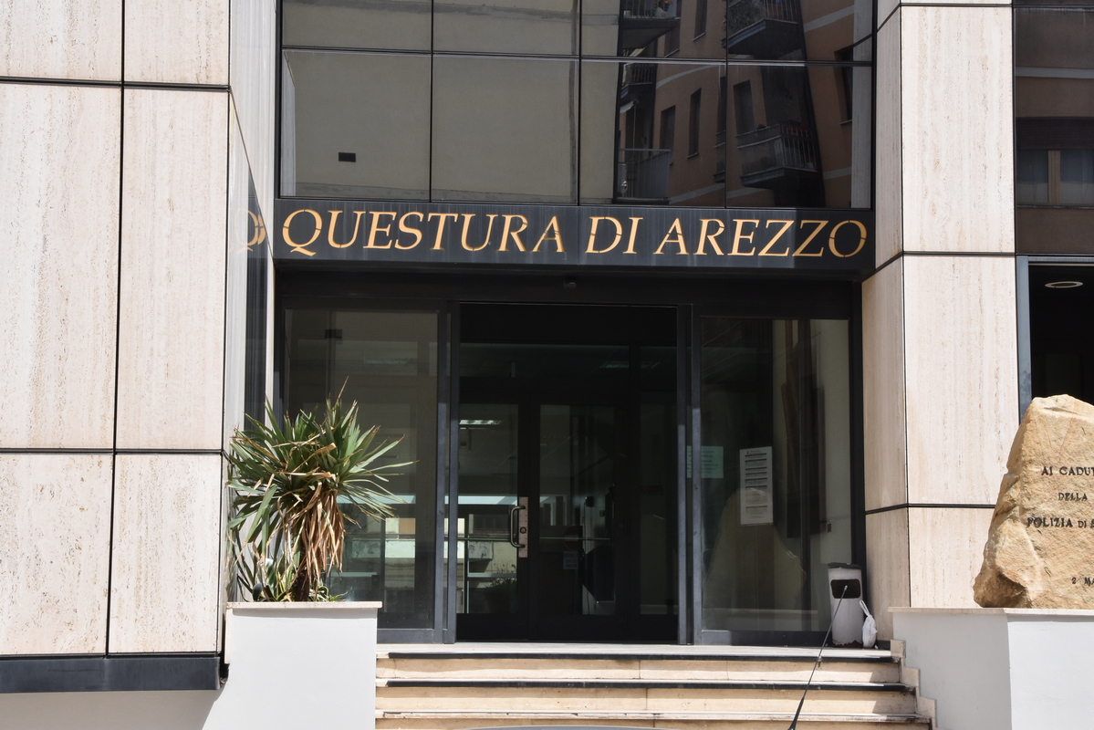 foto Questura Arezzo