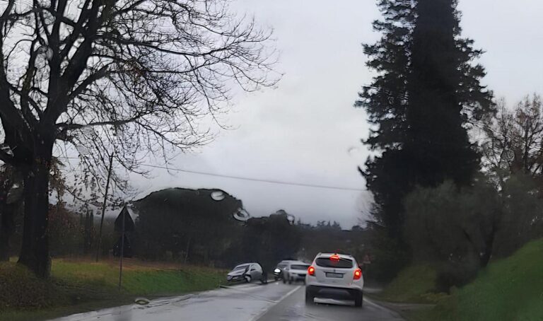 SR 71, la via crucis quotidiana: tra botte, code e miracoli mancati