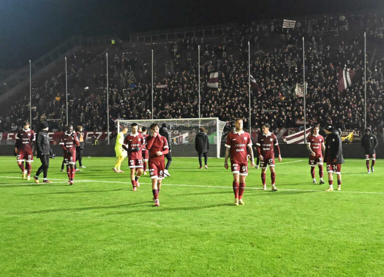 Arezzo, serata storta al Comunale: la Ternana passa 2-1 ma gli amaranto restano capolista