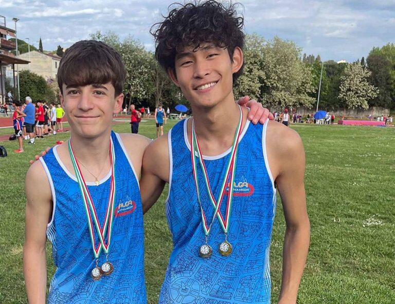 Giovani promesse in pista: l’Alga Atletica Arezzo conquista cinque medaglie a Firenze