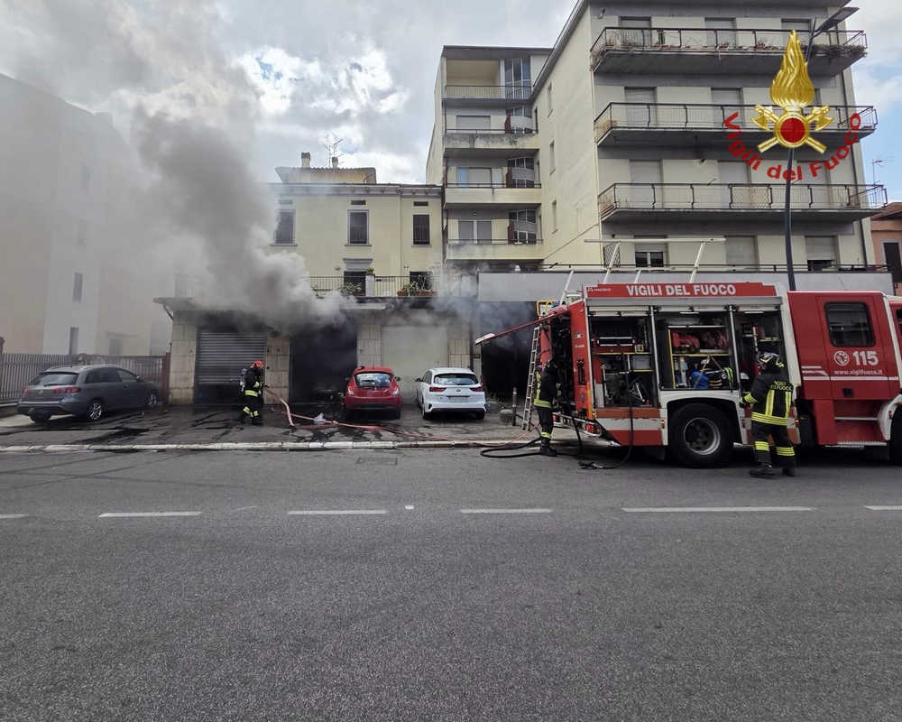 Fiamme in officina
